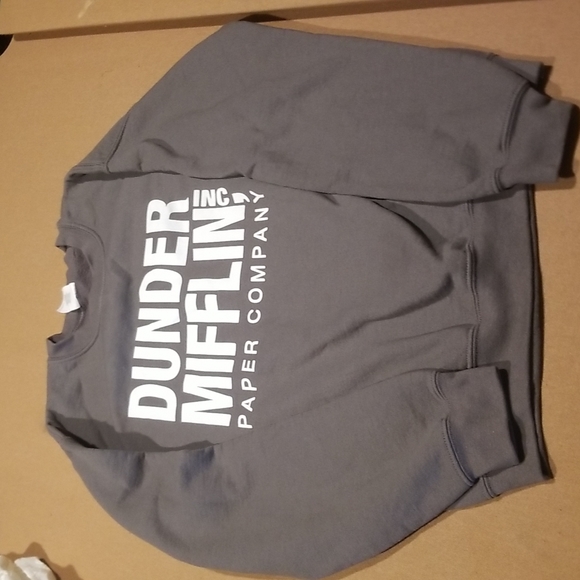 Sweater - Picture 1 of 2